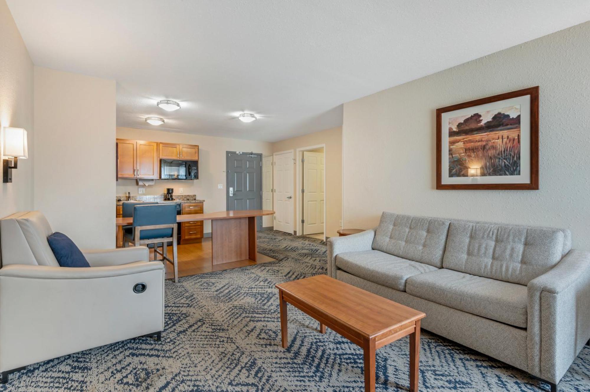 Candlewood Suites Indianapolis East, An Ihg Hotel Экстерьер фото